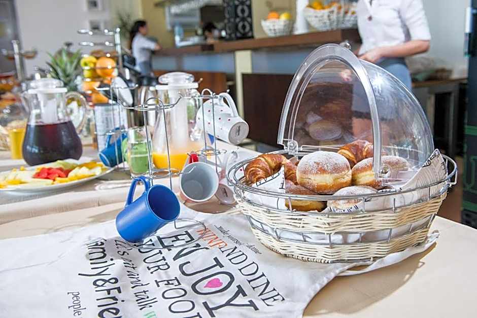 Hotel On Plonge Junior