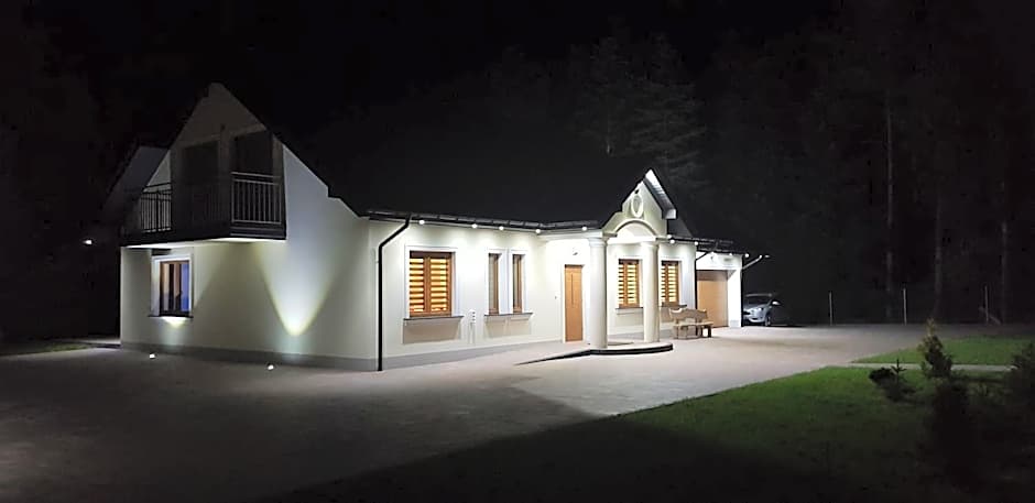 Komfortowy Leśny Dworek