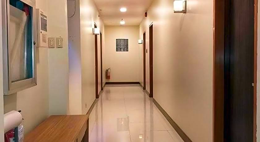 Hotel Camila 2