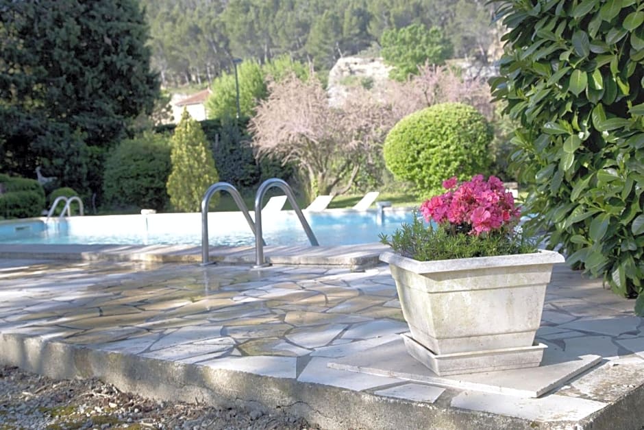 Logis Hôtel Castel Mouisson