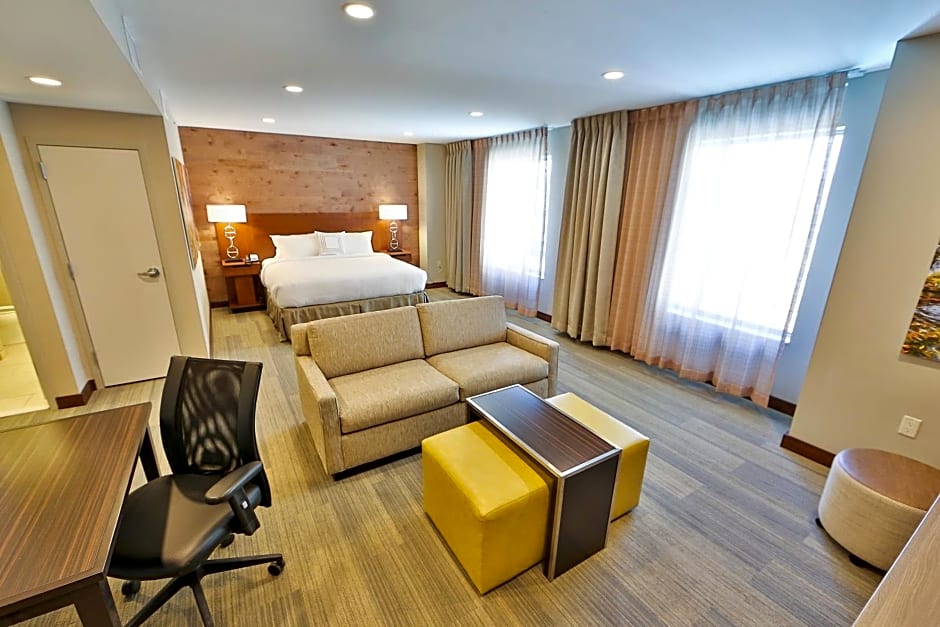Fairfield Inn & Suites by Marriott Savannah Midtown