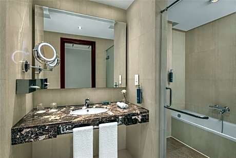 One-Bedroom Suite