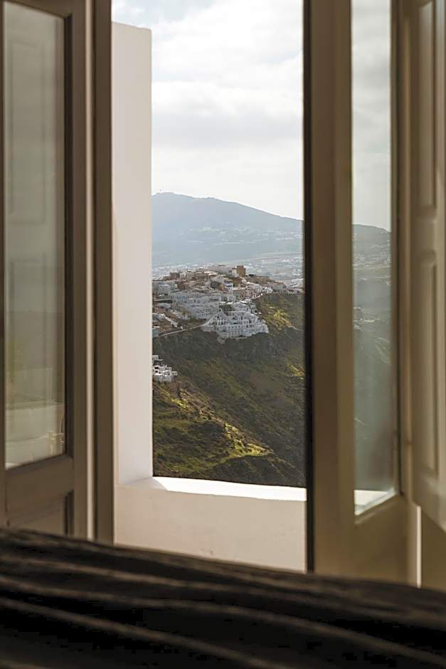 Aqua Luxury Suites Santorini