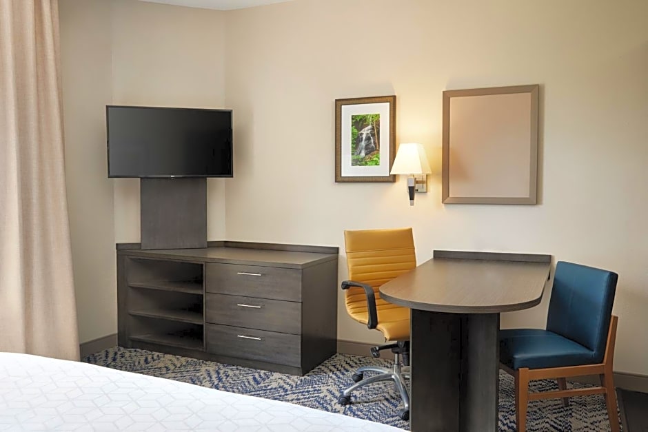 Candlewood Suites I-26 @ Northwoods Mall, an IHG Hotel