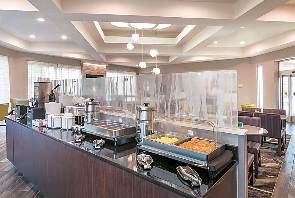 La Quinta Inn & Suites by Wyndham Atlanta Conyers