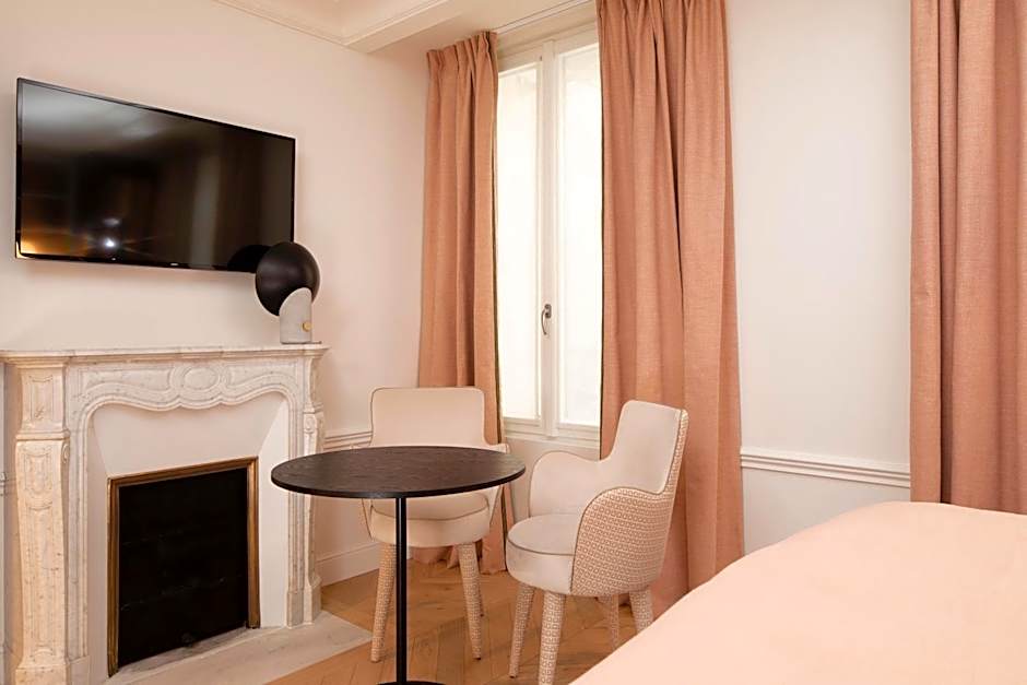 Hotel Louvre Montana