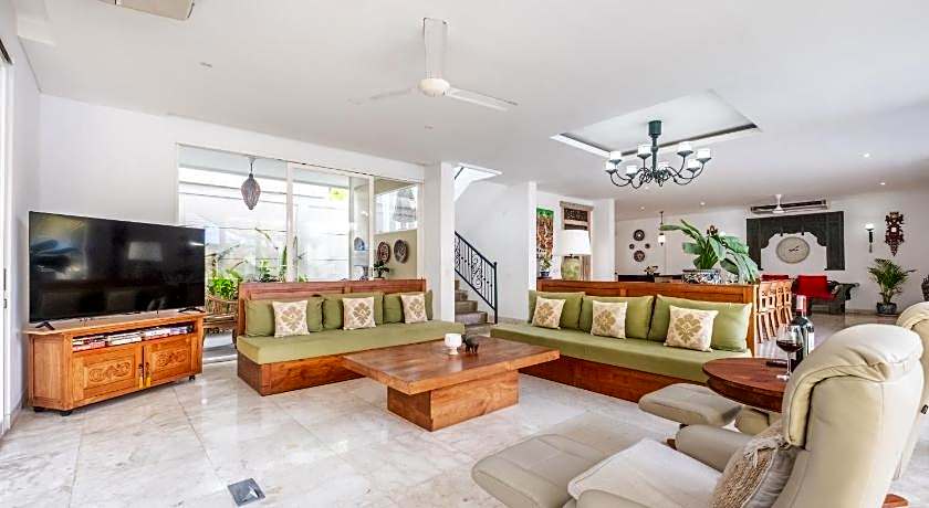 AQ-VA Hotel & Villas Seminyak