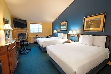 Double Queen Room