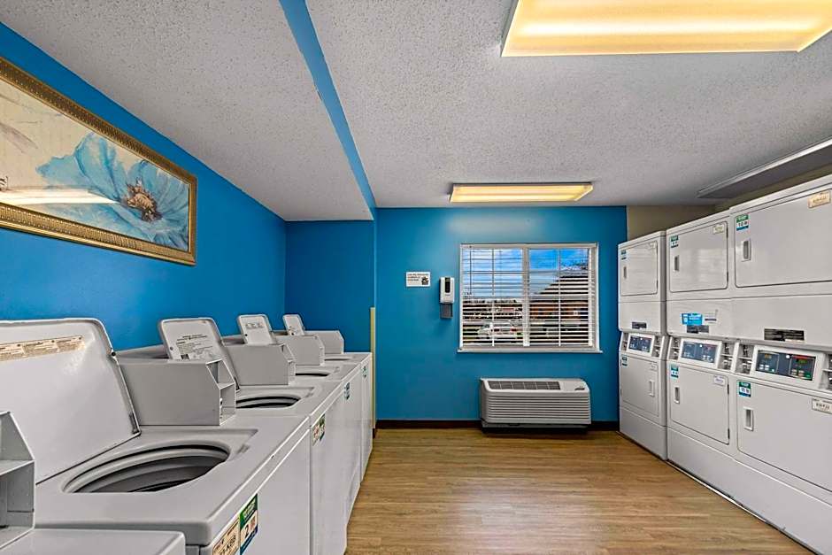 Suburban Studios Sterling - Washington Dulles