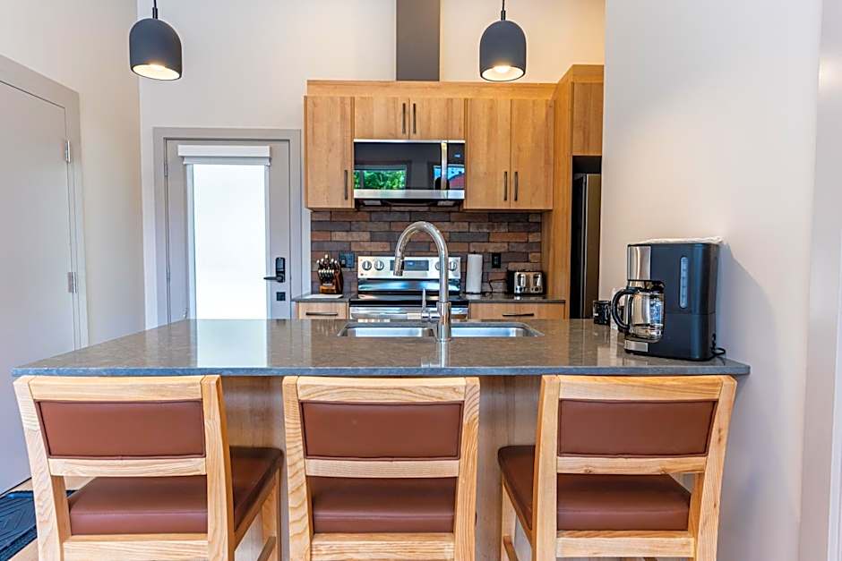 Basecamp Suites Revelstoke