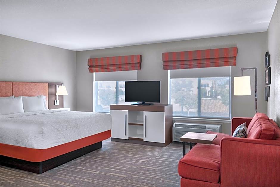 Hampton Inn & Suites Fresno