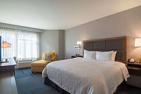 Executive King Room - Non-Smoking