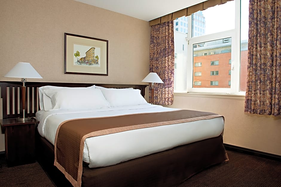 Ramada Limited Downtown Vancouver