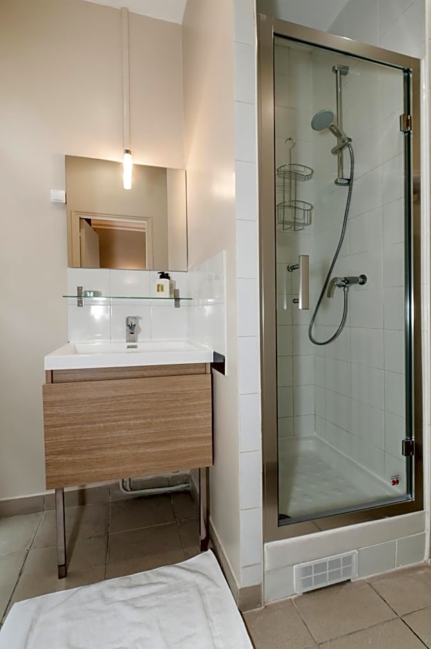 Le17 Furnished studios