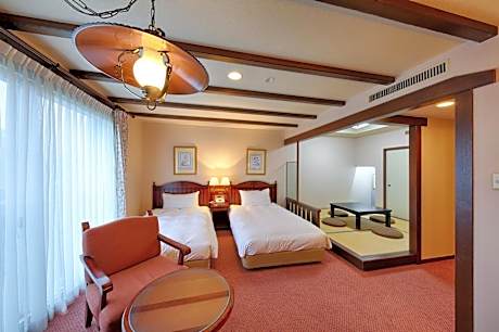 Room with Tatami Area