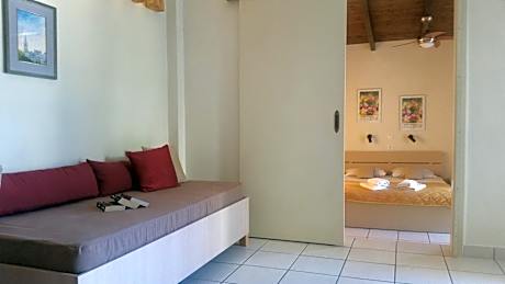 Apartment (4 Adults)