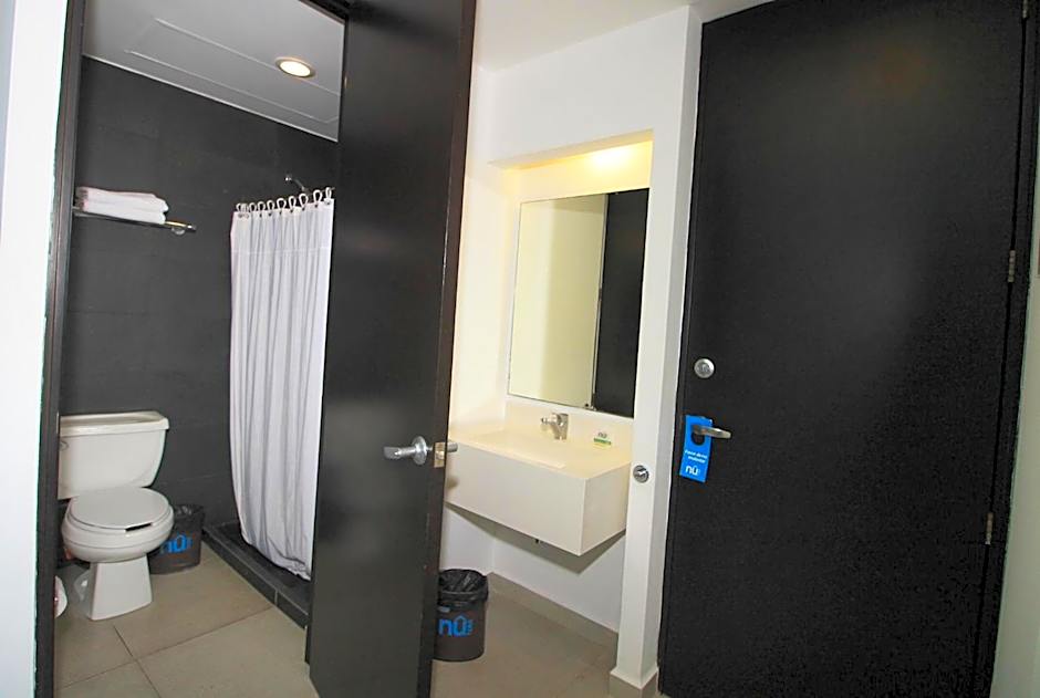 Nu Hotel