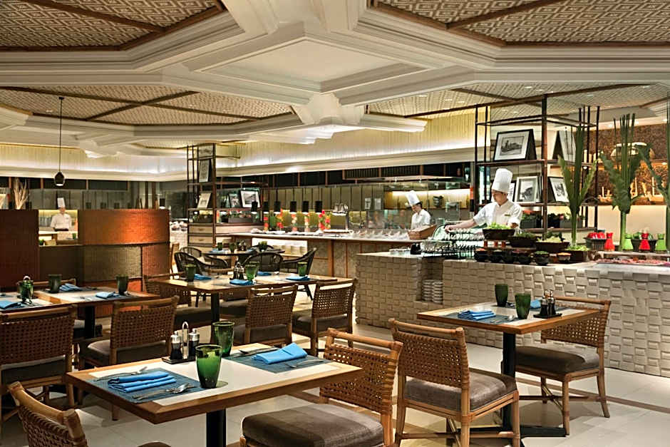 Shangri-La's Mactan Resort & Spa