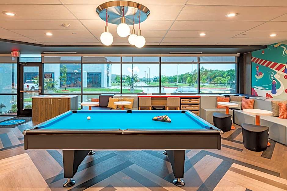 Tru by Hilton Garland, TX