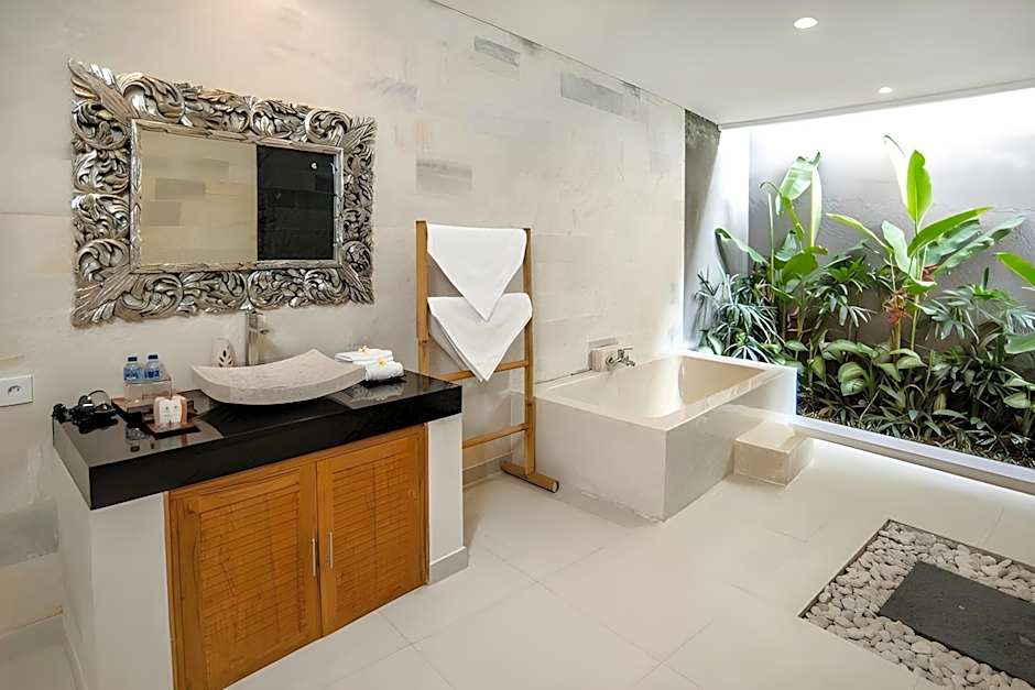 Sandi Agung Villa