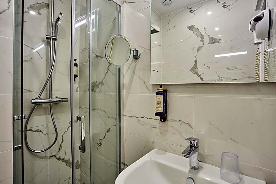 Hôtel LUX PICPUS