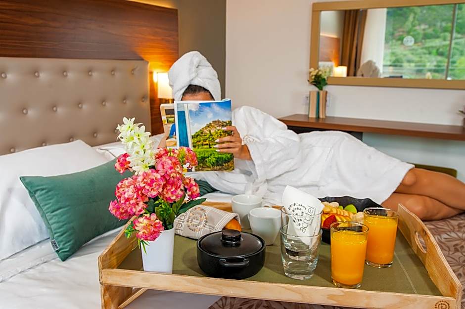 Acrotel Athena Pallas