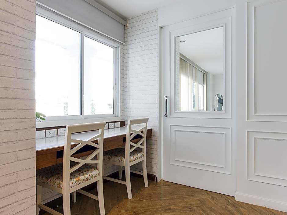 At Residence Suvarnabhumi Hotel - SHA Extra Plus