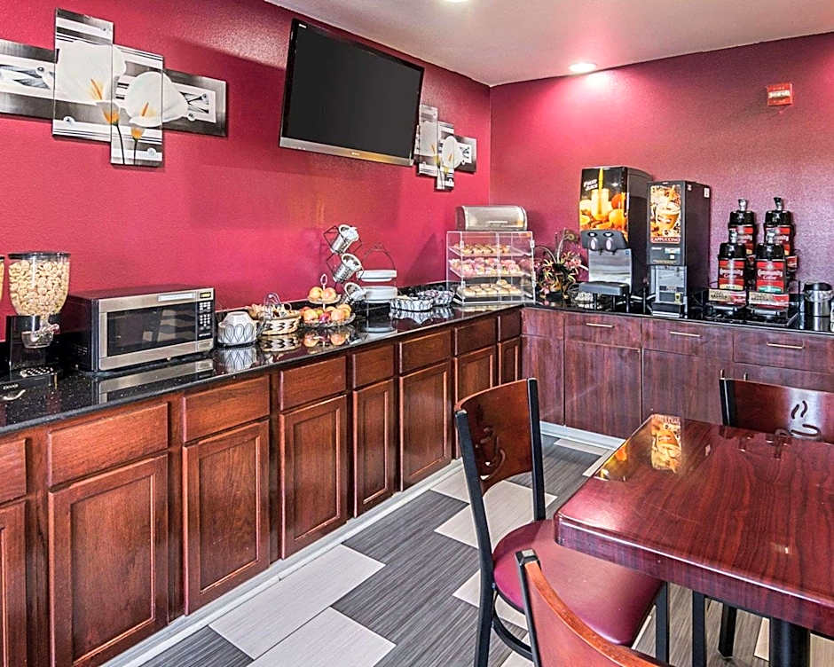 Econo Lodge Inn & Suites Natchitoches