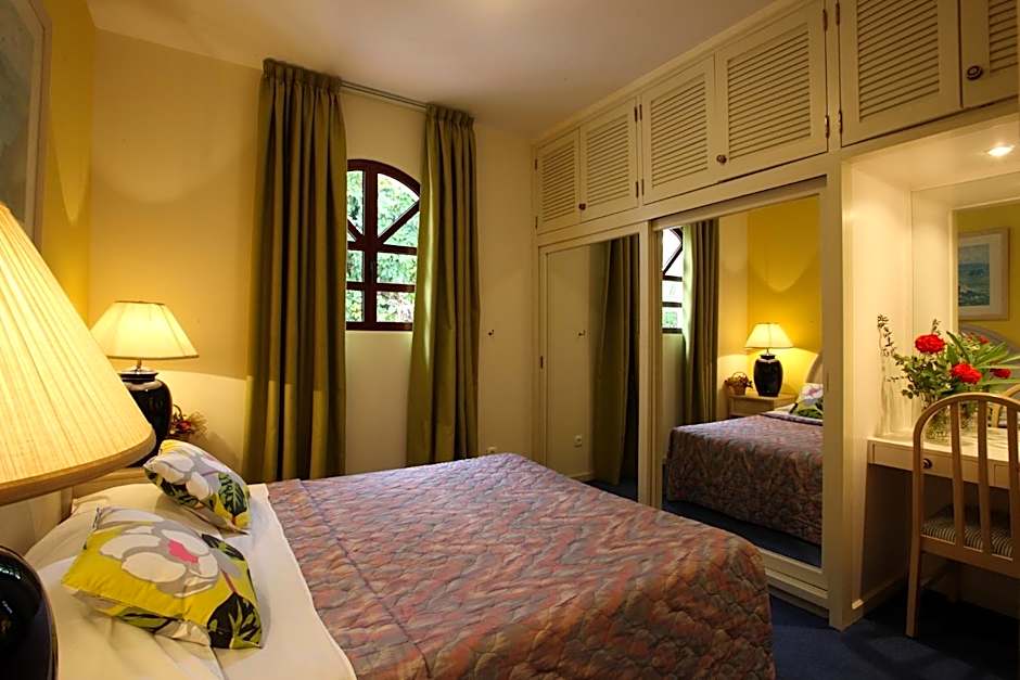 Canico Bay Apartments