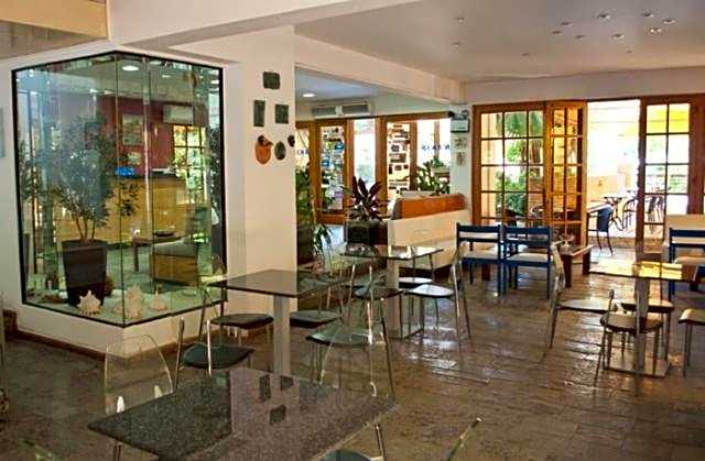 Stefanakis Hotel & Apartments