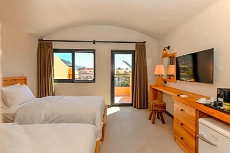 Twin Room with Pool View