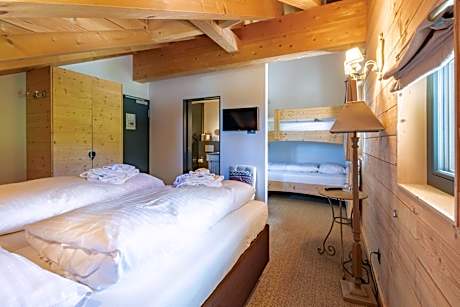 Quadruple Room with Balcony