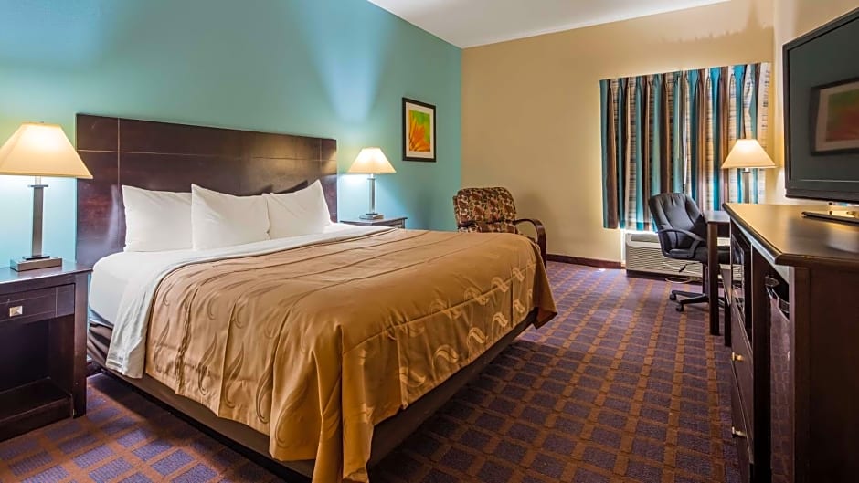 SureStay Plus Hotel by Best Western Blue Springs