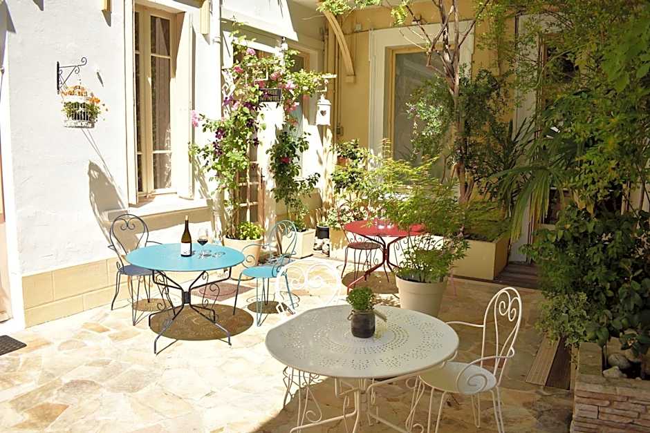 Hôtel Henri IV