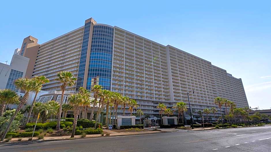 Laketown Wharf 1037