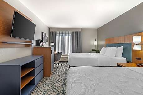 Queen Bed Non Smoking