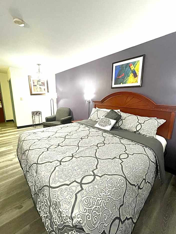 Grand Vista Hotel & Suites