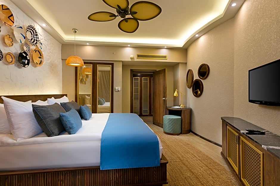 Photo 1 of 5 of SUITE WITH TERRACE
