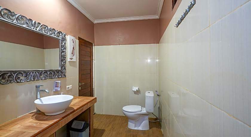 Mushroom Beach Bungalow