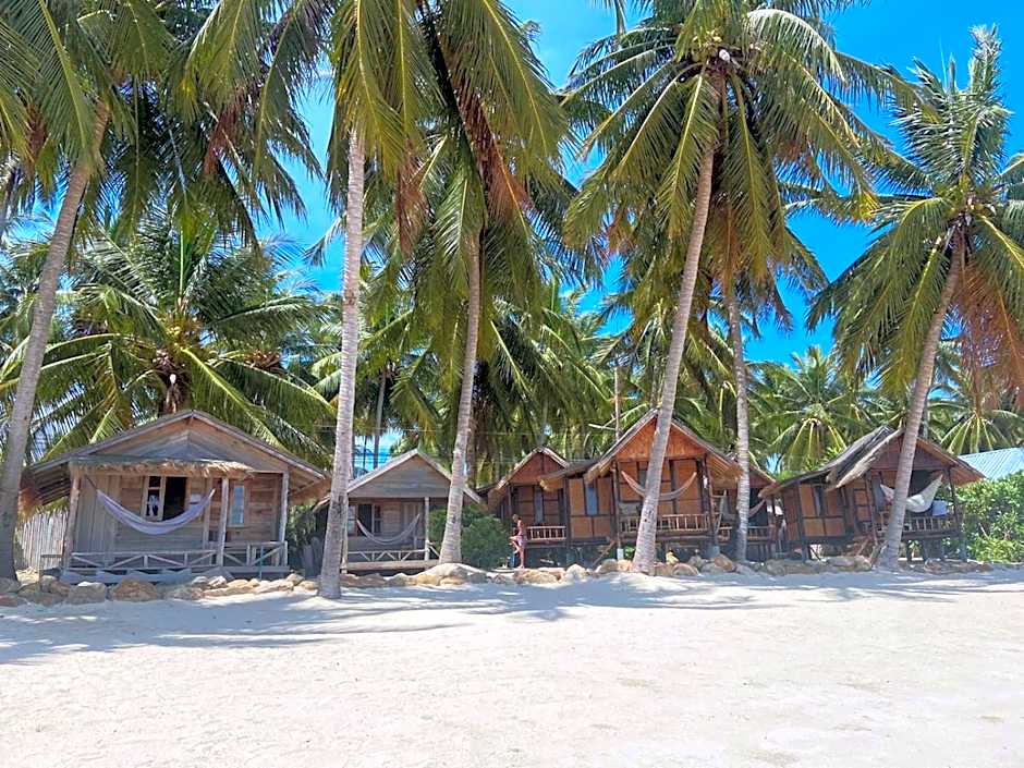 Castaway Beach Bungalows