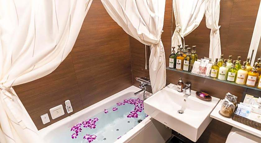 HOTEL PetitBALI GARDEN Shin-Okubo - Adult Only