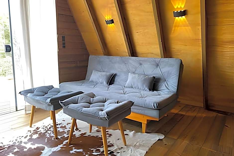 Chalé dos Alpes 2 hidromassagem e Lareira