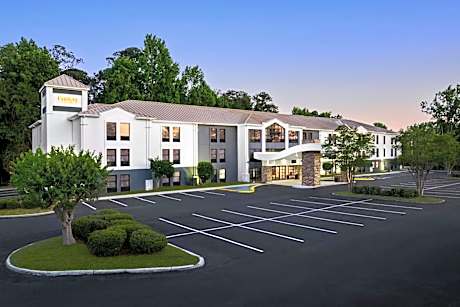 Fairfield by Marriott Inn & Suites Columbia Lexington