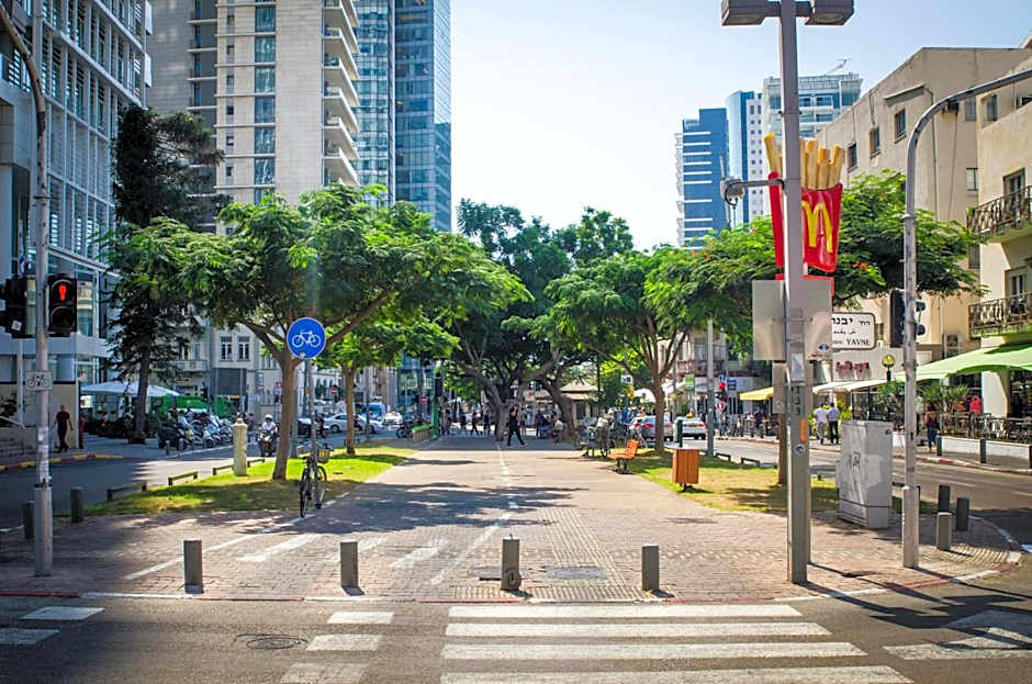 Brown BoBo, a member of Brown Hotels