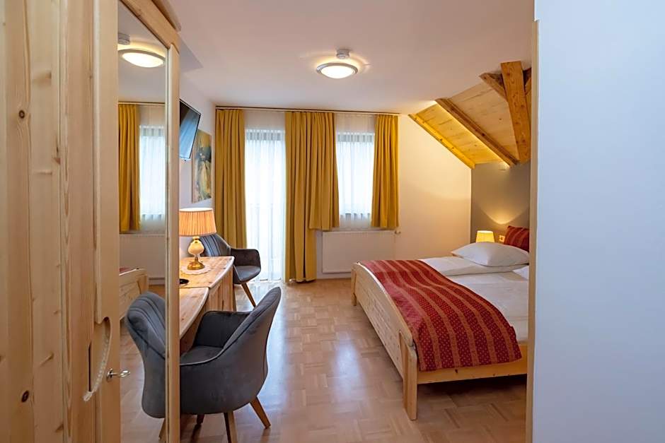 Art Hotel Kristal