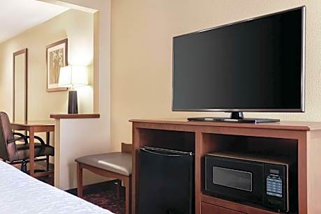 Queen Room with Two Queen Beds - Mobility Access/Non-Smoking