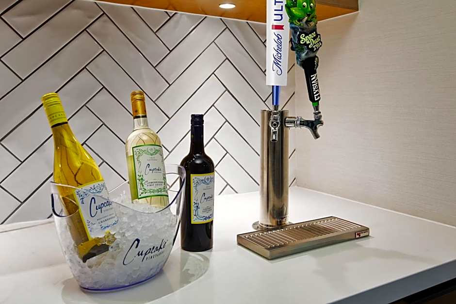 Staybridge Suites Omaha 80th and Dodge By IHG