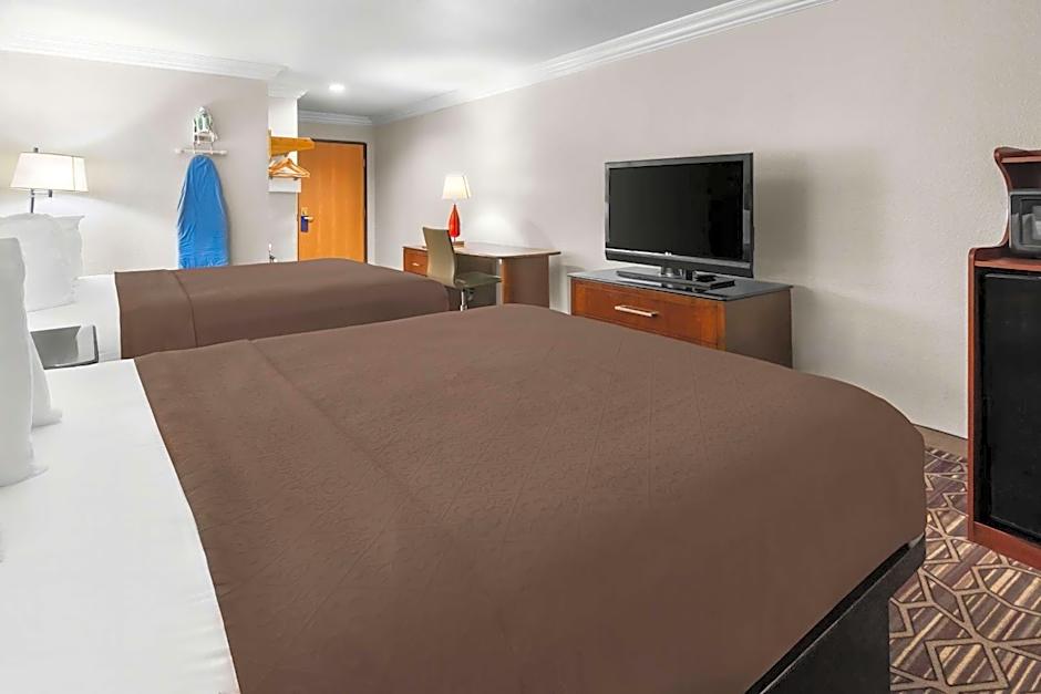 SureStay Plus by Best Western Benbrook Fort Worth
