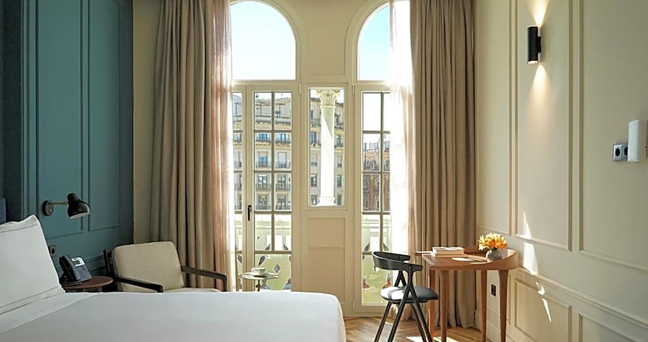 Mercer Plaza Sevilla 5 GL