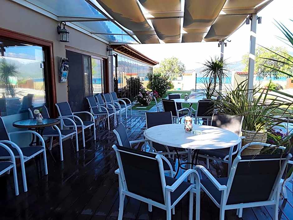 Ariadnes Holiday Accommodation